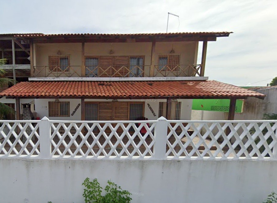 Casa à venda com 3 quartos - Foto 1
